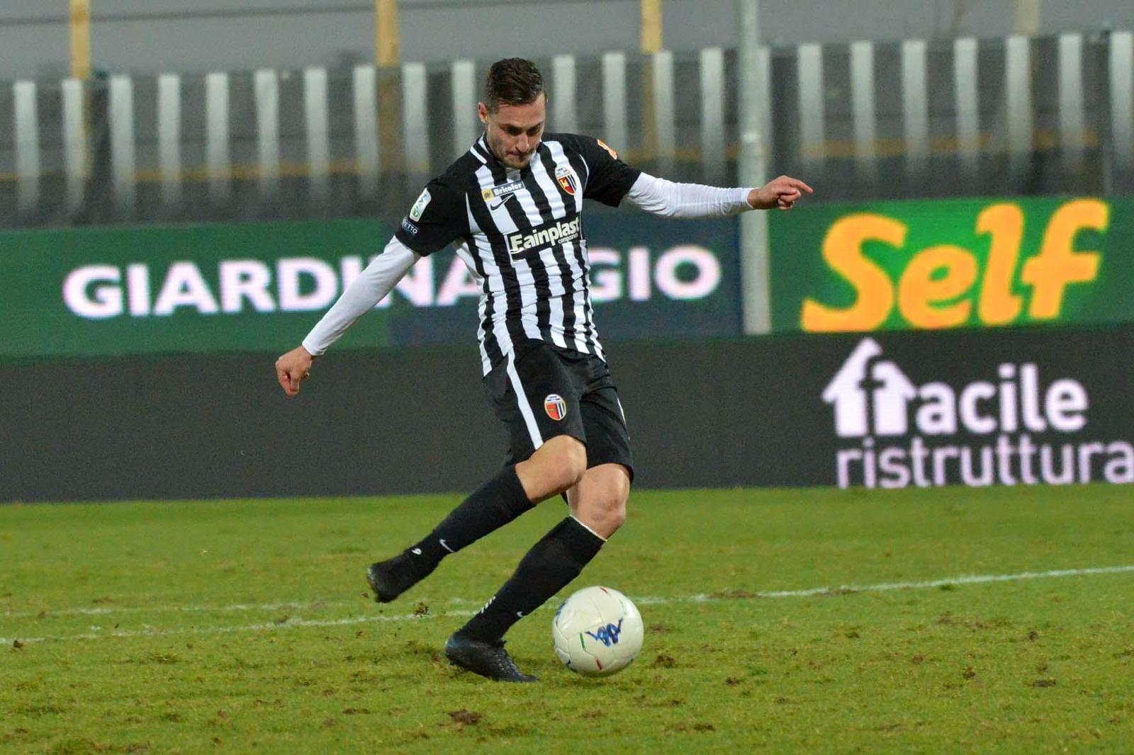 #Calciomercato: Ganz si trasferisce al Lecco.