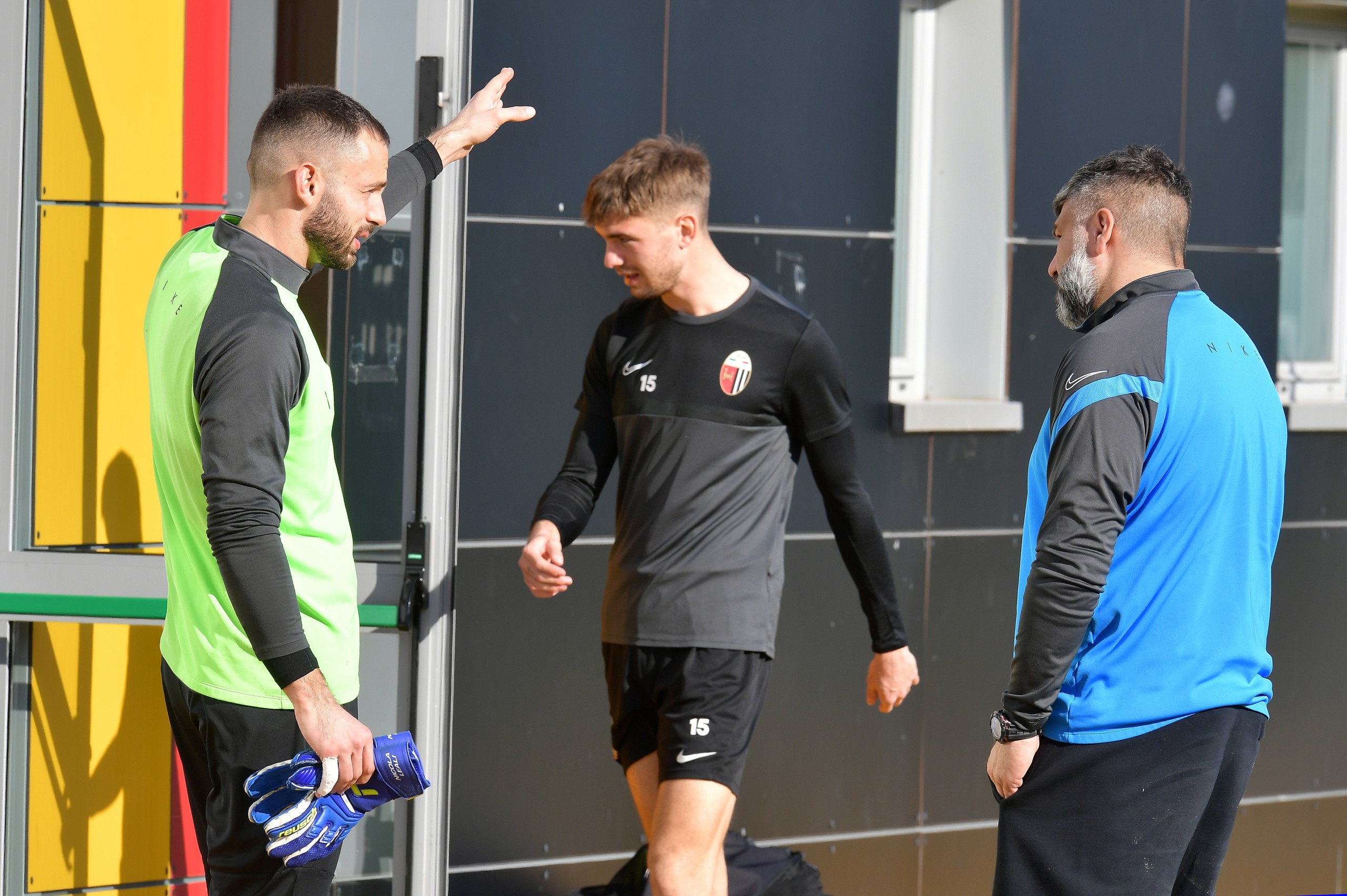 Notiziario: partita a tutto campo. Domani in campo alle 20:00.