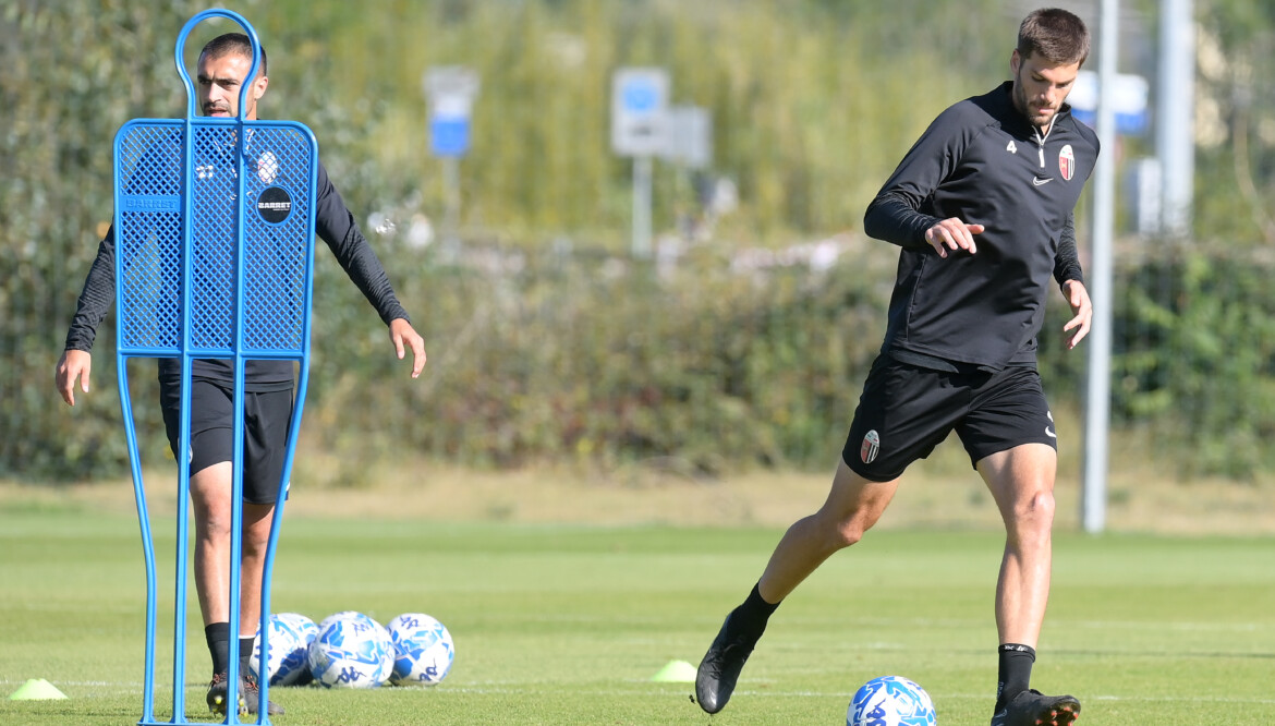 Notiziario: seduta di forza in palestra e partitelle a tema sul campo.