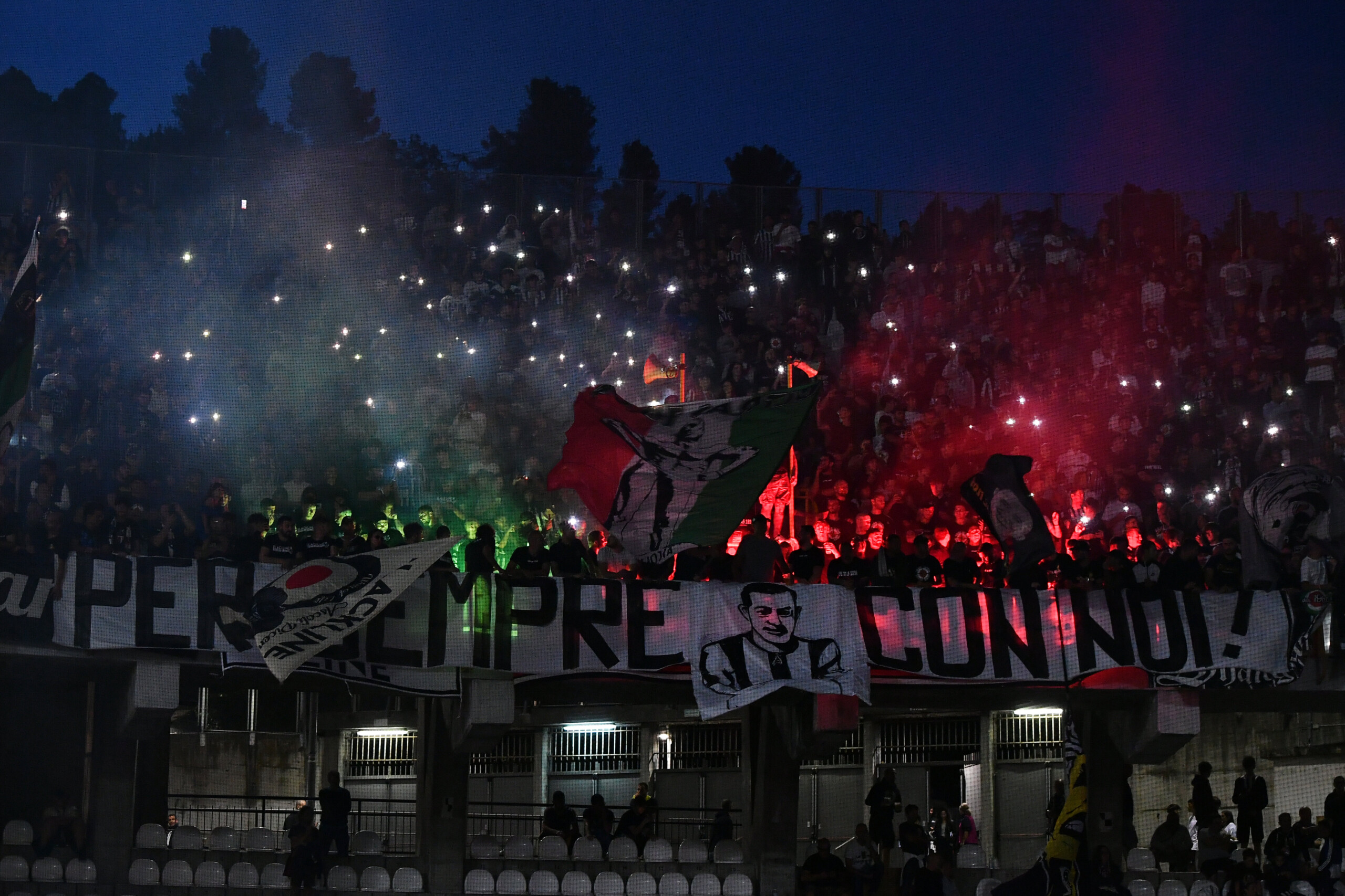 Ascoli-Ternana: biglietti in vendita da giovedì pomeriggio.