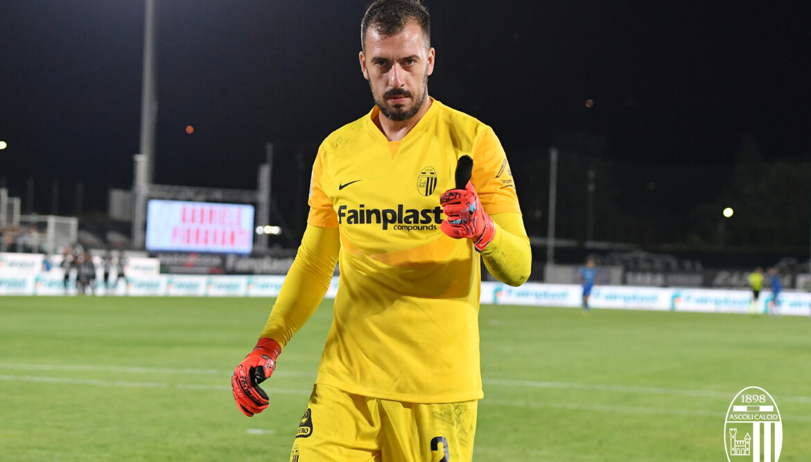 Emiliano Viviano: “Contro il Parma serviranno corsa, voglia e fame”.