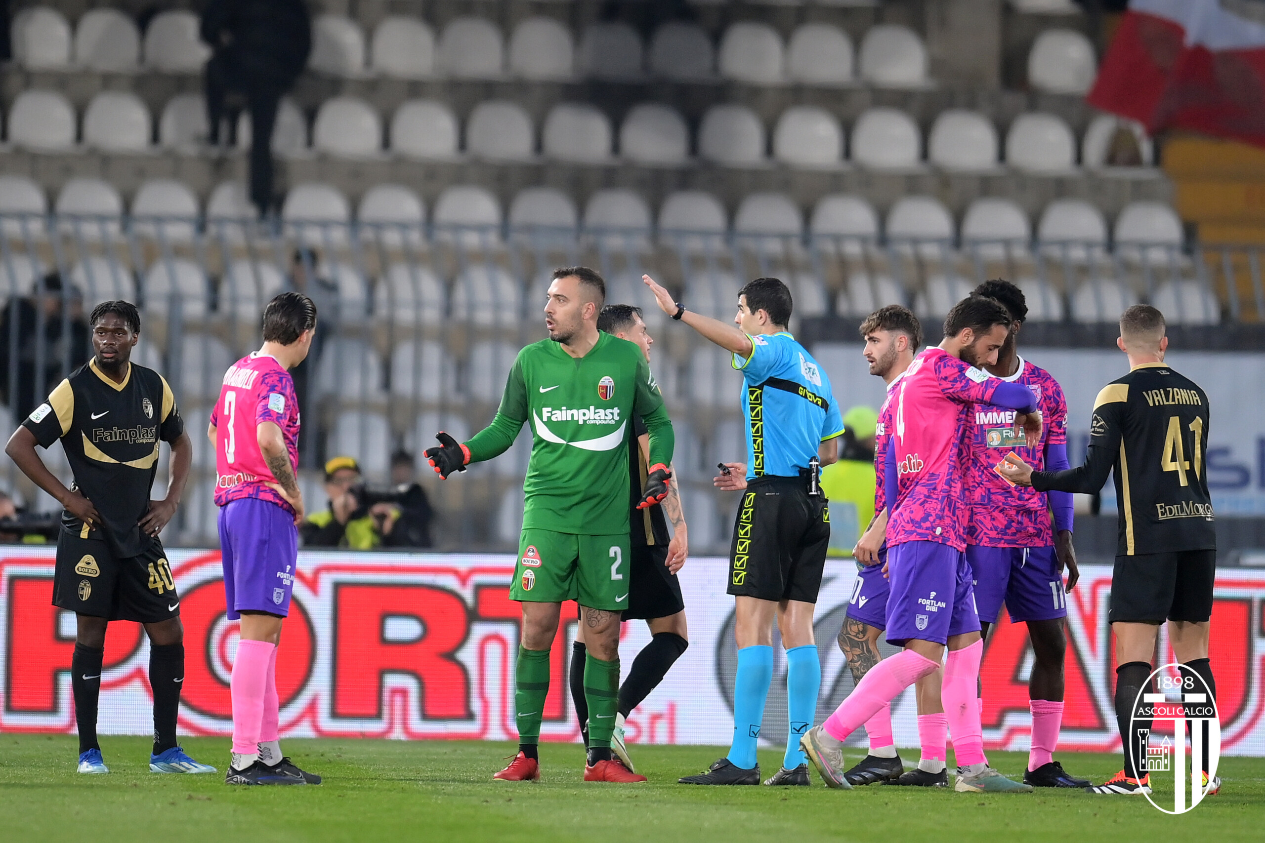 Giudice Sportivo: un turno di stop per Di Tacchio e Viviano.