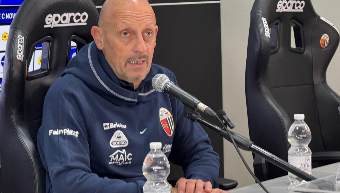 Post gara Mister Di Carlo: “C’è rammarico, abbiamo giocato da squadra”.