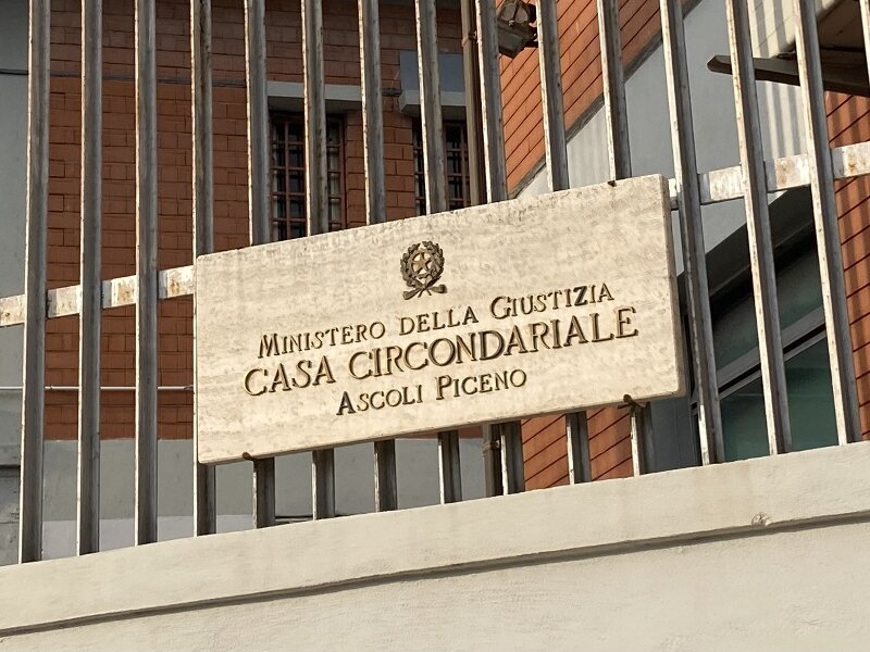 Oggi pomeriggio visita dei bianconeri ai detenuti del carcere di Ascoli.